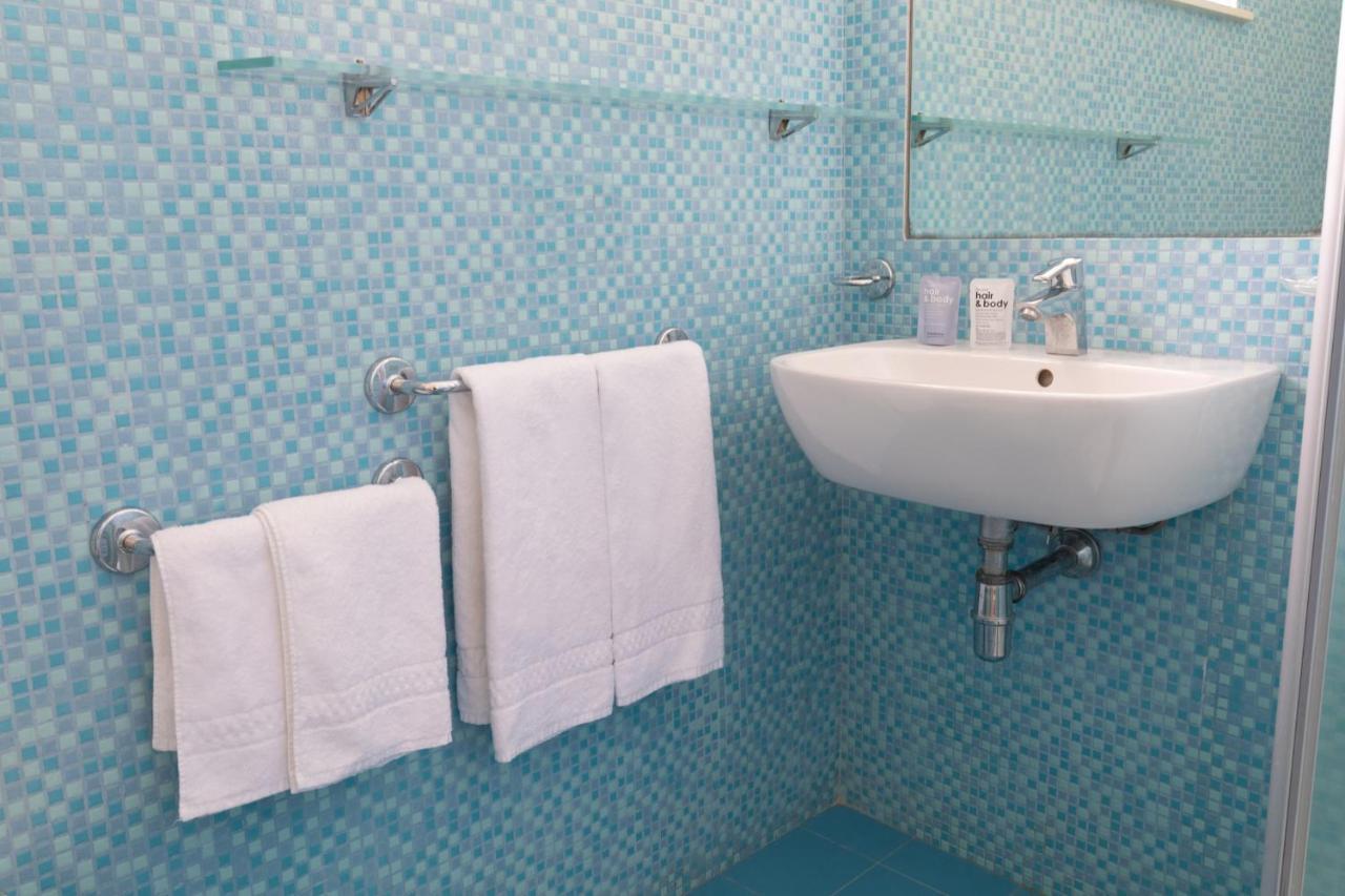 Aparthotel Lido Azzurro Numana Esterno foto